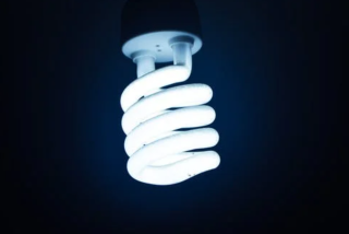 LED灯行业  组织有关行业组织和技术机构 促进行业质量水平提高