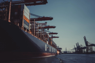 2021-2022年3月中国沿海港口货物吞吐量当期值及累计值