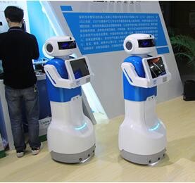 服务机器人市场进入迅速增长阶段 发展瓶颈将突破