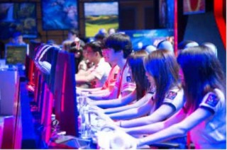 中国电竞产业正在崛起  游戏玩家达5.6亿