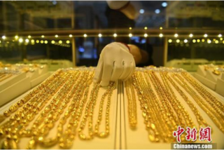 全球黄金价格走势明显 中国市场成为黄金消费主力军