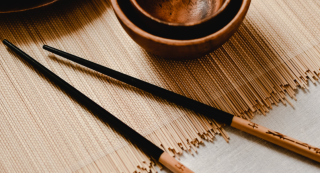 我国竹筷行业现状及前景分析：应用越加广泛 未来市场有着较大发展潜力 工艺筷或成新增长点