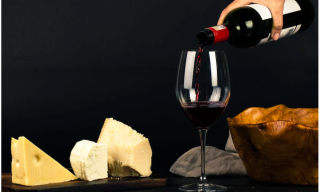 葡萄酒行业：2023年烟台葡萄酒品牌价值达860亿元 连续七年稳居行业榜首