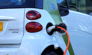 新能源汽车渗透率不断提升 为充电桩行业发展提供巨大动力