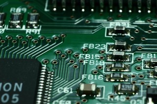 2023年1-7月我国集成电路产量地区分布统计:江苏省、广东省位居一二