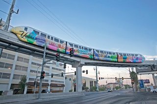 2023年11月我国铁路运输统计:货物周转量同比增长2.5% 旅客周转量同比增长245.4%